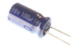  PA-018   100uF 16VDC kondenztor THT